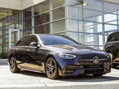 Used 2023 Mercedes-Benz C 300 4MATIC Sedan w/ AMG Line w/ Night Package image 4