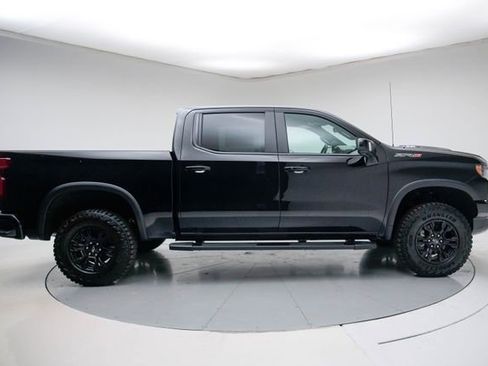 New 2026 Chevrolet Silverado 1500 ZR2 AWD/4WD image 9