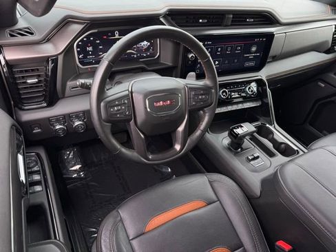 Used 2024 GMC Sierra 1500 AT4 w/ AT4 Premium Package image 28