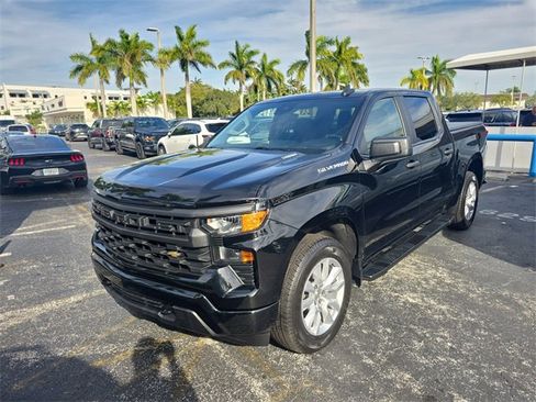Used 2025 Chevrolet Silverado 1500 Custom image 25
