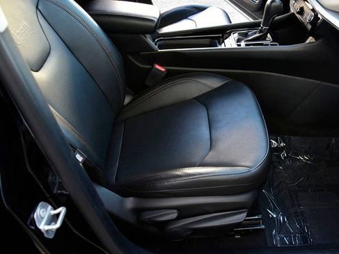 Used 2022 Jeep Compass Limited image 12