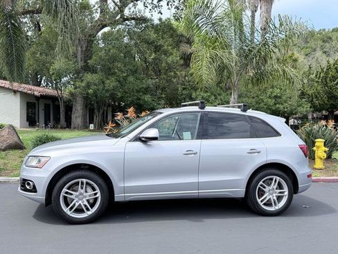 Used 2016 Audi Q5 2.0T Premium Plus w/ Technology Package image 2