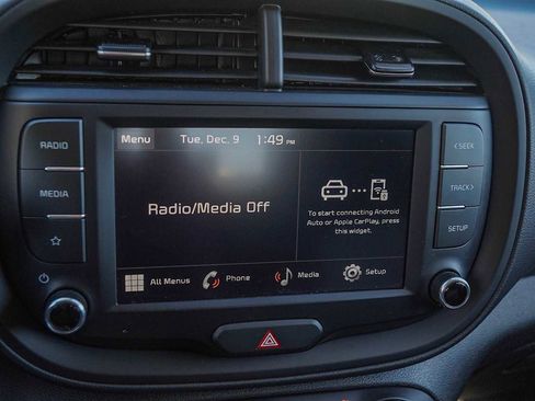 Certified 2024 Kia Soul LX w/ Option Group 015 image 17