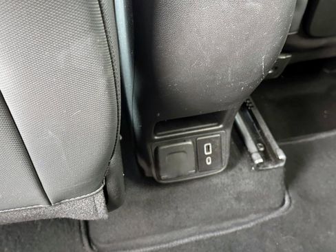 Certified 2023 Chevrolet TrailBlazer RS w/ Convenience Package image 12