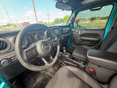 Used 2020 Jeep Wrangler Unlimited Sport AWD/4WD image 14