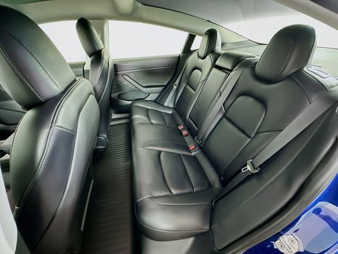 Used 2023 Tesla Model 3 Standard Range RWD image 26
