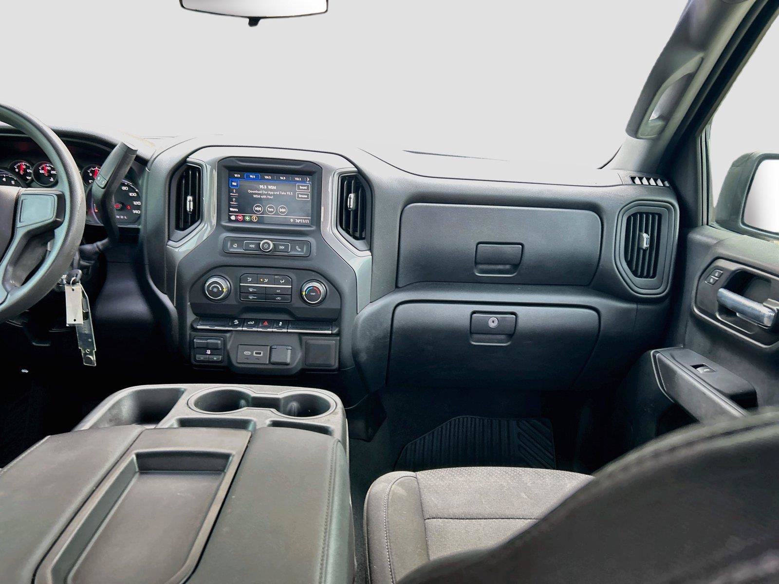 Used 2021 Chevrolet Silverado 1500 Custom Trail Boss w/ LPO, Dark Essentials Package AWD/4WD image 19