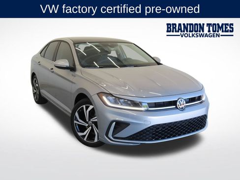 Used 2026 Volkswagen Jetta SEL FWD image 1