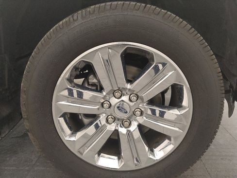 Used 2016 Ford F150 XLT w/ Equipment Group 302A Luxury image 31