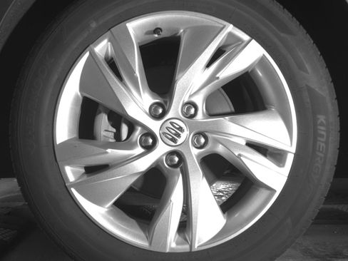 Used 2025 Buick Encore GX Preferred AWD/4WD image 12