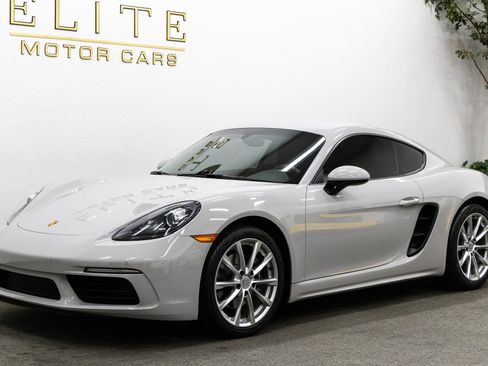 Used 2019 Porsche 718 Cayman image 1