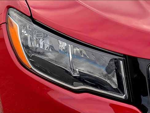 Certified 2021 Jeep Compass Limited w/ Sun and Sound Group image 26