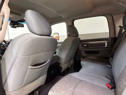 Used 2018 RAM 2500 Lone Star image 36