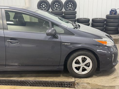 Used 2012 Toyota Prius Three image 21