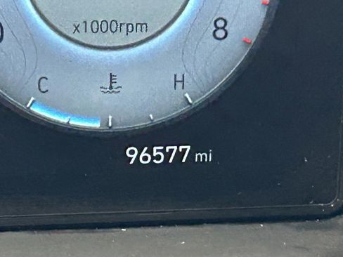 Used 2022 Hyundai Santa Cruz SEL Premium image 29