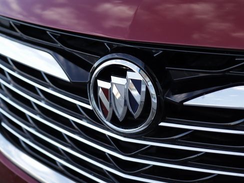 Used 2023 Buick Enclave Essence w/ Trailering Package, 5000 lbs. image 34