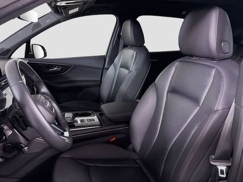 Used 2023 Audi Q7 2.0T Premium Plus w/ Premium Plus Package AWD/4WD image 23