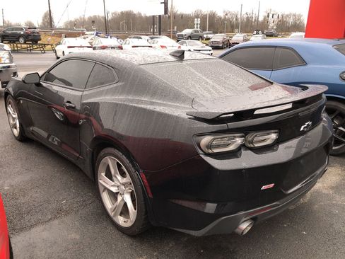 Used 2021 Chevrolet Camaro SS image 4