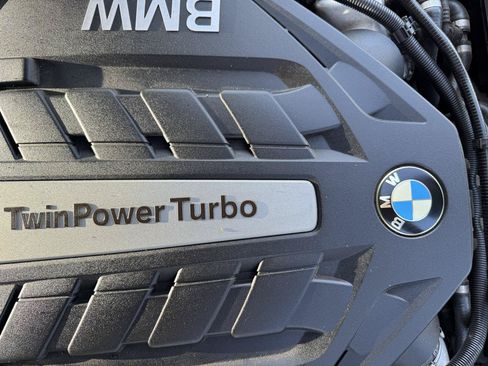 Used 2015 BMW 750Li RWD image 17
