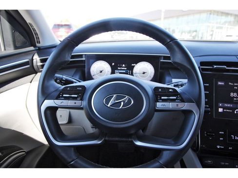 Used 2022 Hyundai Tucson SEL w/ Convenience Package image 16