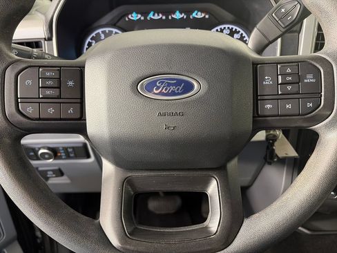 Used 2022 Ford F150 XLT w/ Trailer Tow Package AWD/4WD image 16