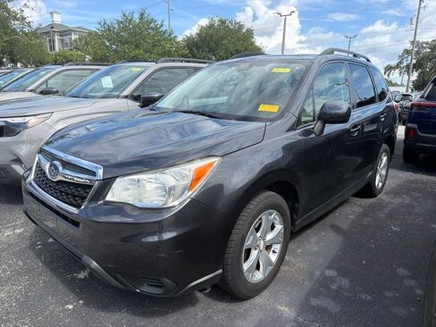 Used 2015 Subaru Forester 2.5i Premium AWD/4WD image 1