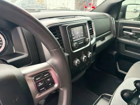 Used 2024 RAM 1500 Warlock AWD/4WD image 13
