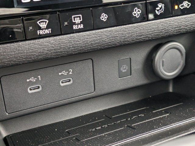 New 2026 Mitsubishi Outlander LE FWD image 30