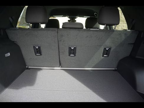 New 2026 Chevrolet Equinox LT AWD/4WD image 15