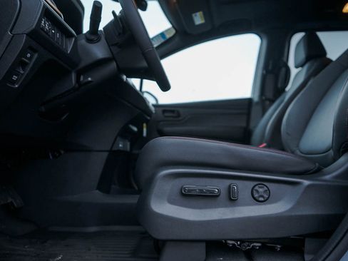 New 2026 Honda Odyssey Sport-L image 19
