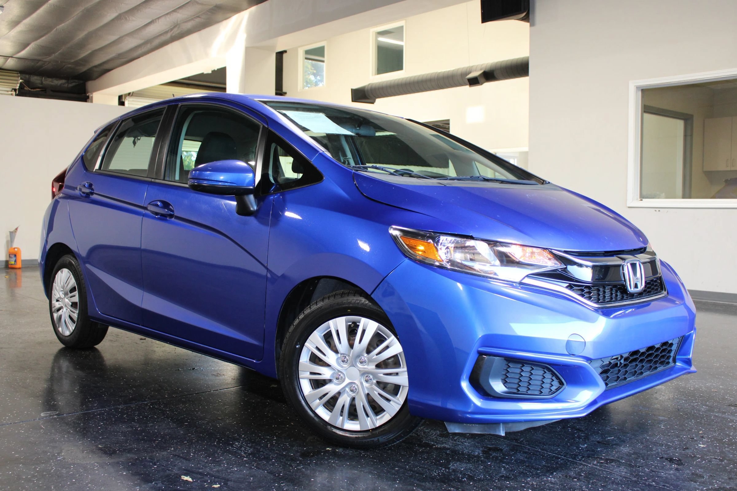 Used 2019 Honda Fit LX image 32