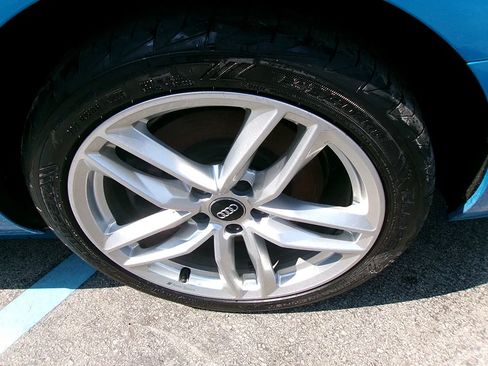 Used 2021 Audi A4 2.0T Premium AWD/4WD image 7