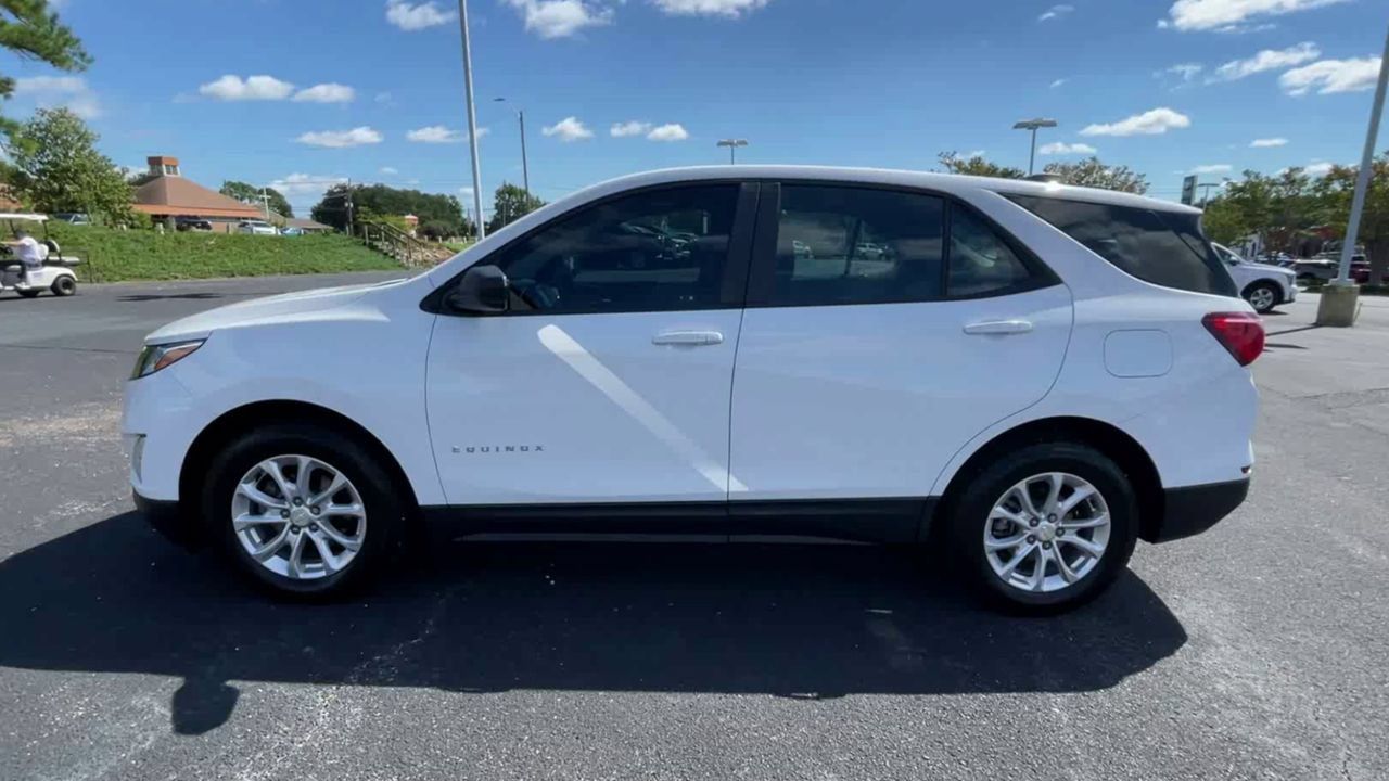 Used 2020 Chevrolet Equinox LS FWD image 5