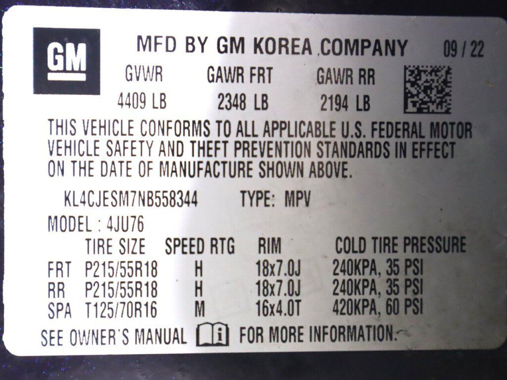 Used 2022 Buick Encore Preferred w/ Safety Package AWD/4WD image 34