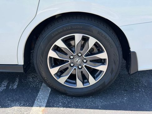 Used 2024 Honda Odyssey EX-L image 34