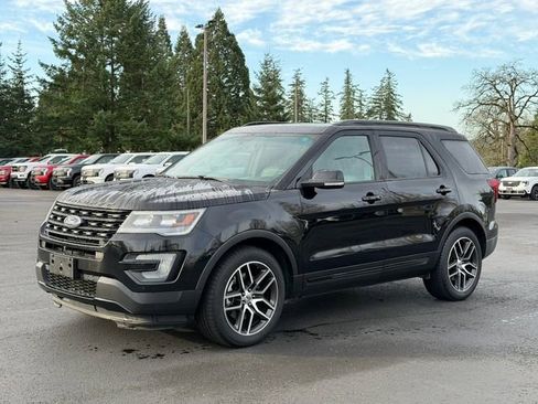 Used 2016 Ford Explorer Sport w/ Equipment Group 401A image 7