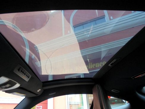 Used 2018 Mercedes-Benz AMG GT S image 18