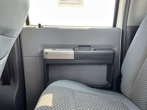 Used 2015 Ford F350 XLT image 35