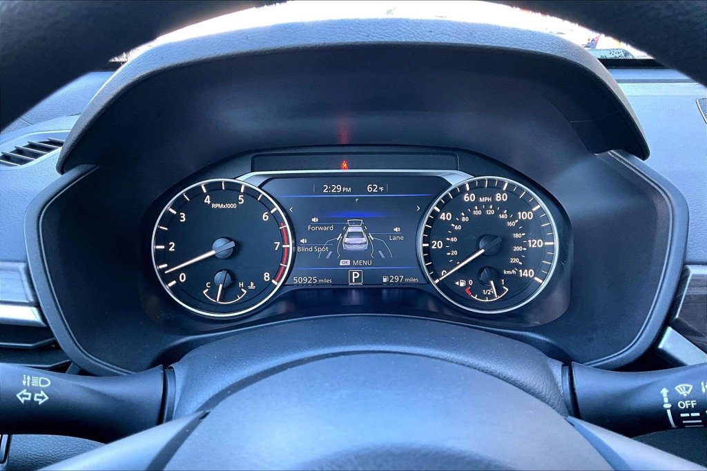 Used 2025 Nissan Altima 2.5 SV FWD image 19