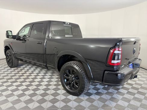 Used 2024 RAM 3500 Limited AWD/4WD image 5