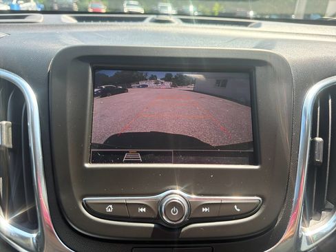 Certified 2024 Chevrolet Equinox LT AWD/4WD image 20