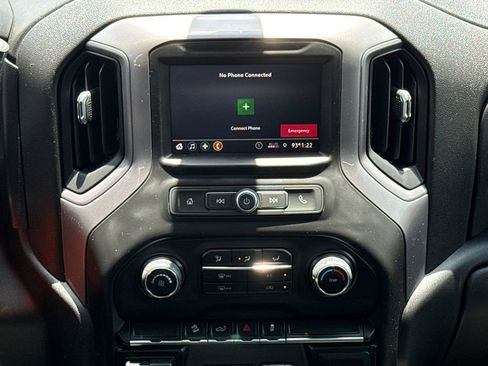 Used 2021 Chevrolet Silverado 1500 Custom Trail Boss AWD/4WD image 12