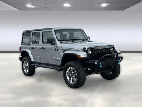 Used 2021 Jeep Wrangler Unlimited Sahara AWD/4WD image 7