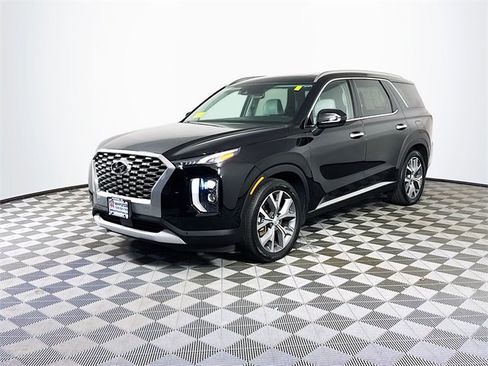 Used 2021 Hyundai Palisade SEL w/ Premium Package image 2