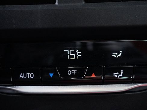 Used 2024 BMW M4 xDrive Competition w/ M Carbon Exterior Package image 75