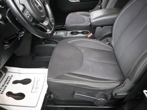 Used 2013 Jeep Wrangler Sahara w/ Dual Top Group AWD/4WD image 15
