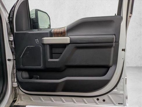 Used 2019 Ford F150 Lariat w/ Equipment Group 502A Luxury image 16