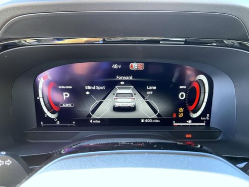 New 2026 Nissan Pathfinder Platinum image 12