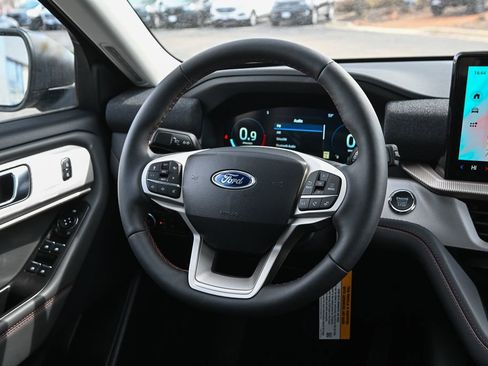 New 2026 Ford Explorer Active w/ Active Comfort Package image 29