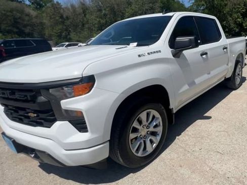 Certified 2025 Chevrolet Silverado 1500 Custom image 4